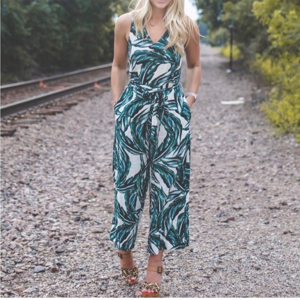 Who What Wear Palm Linen‎ Jumpsuit - Picture 3 of 12
